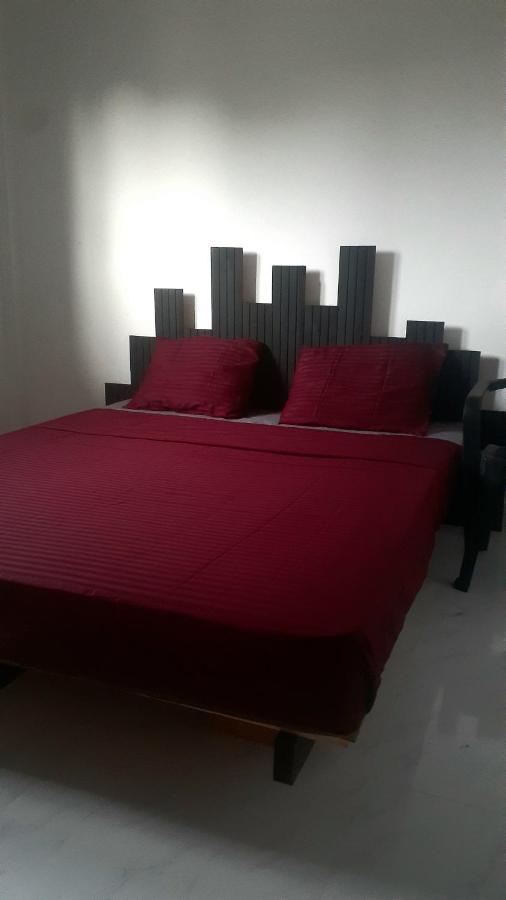 Airport Layover B&B Katunayaka Bagian luar foto