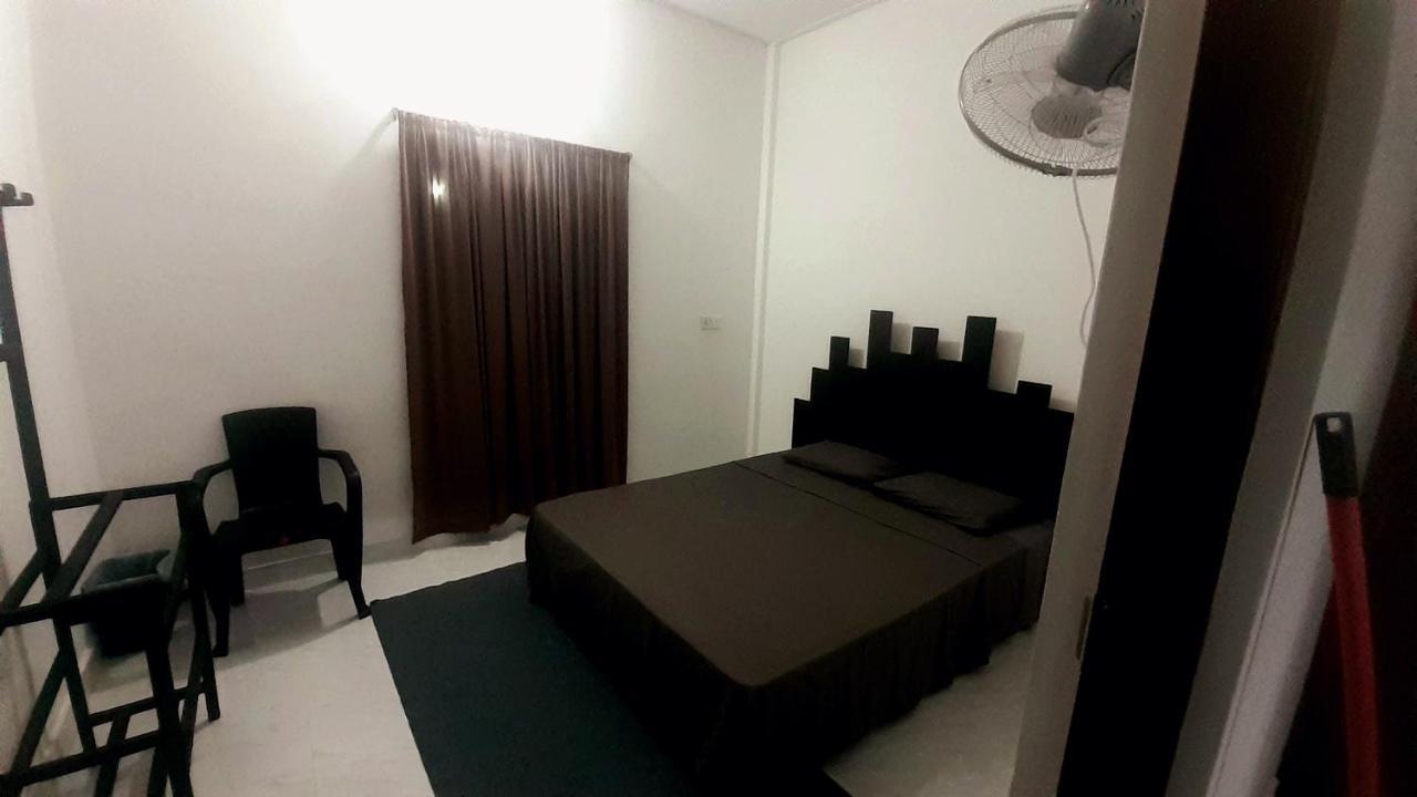 Airport Layover B&B Katunayaka Bagian luar foto