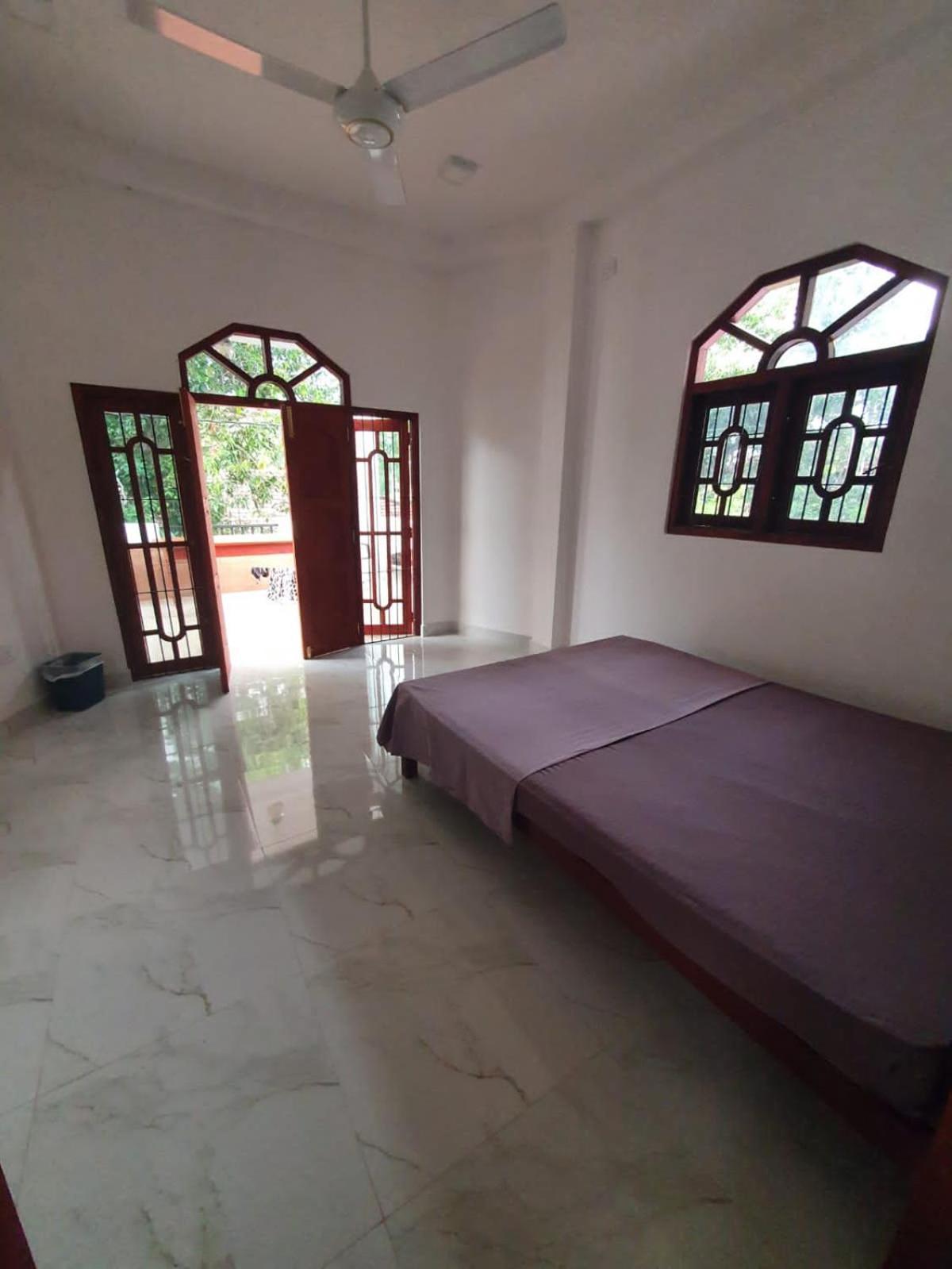 Airport Layover B&B Katunayaka Ruang foto